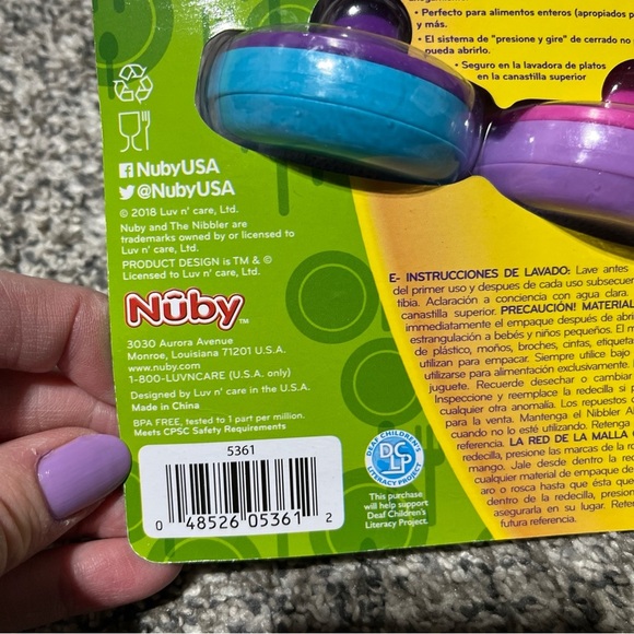 Nuby 2-Pack Nibbler Mesh Feeders 10+ Months Detachable Net, BPA Free NEW - Picture 3 of 4